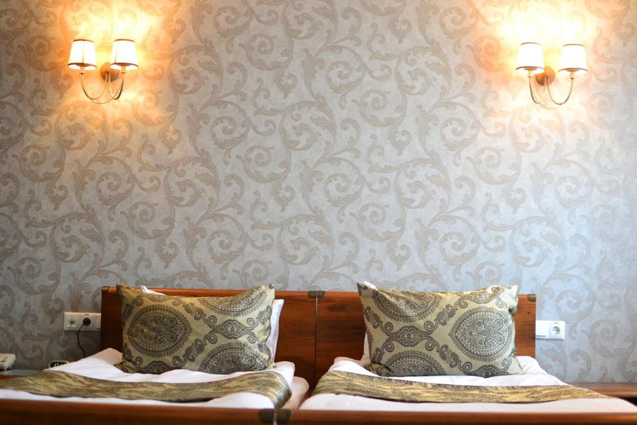 Kera Hotel Nesterenki Luaran gambar